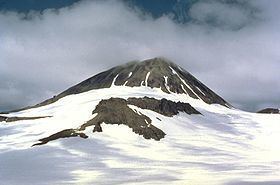 Mount Kialagvik httpsuploadwikimediaorgwikipediacommonsthu