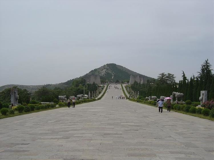 Mount Liang webcsiastateedujiapictures2005qiantombq1JPG