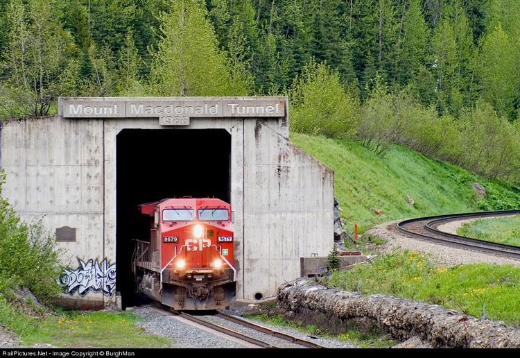 Mount Macdonald Tunnel RailPicturesNet Photo CP 9679 Canadian Pacific Railway GE AC4400CW