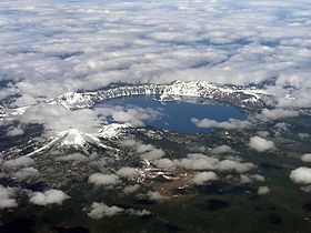 Mount Mazama httpsuploadwikimediaorgwikipediacommonsthu