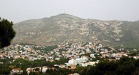 Mount Pentelicus httpsuploadwikimediaorgwikipediacommonsthu