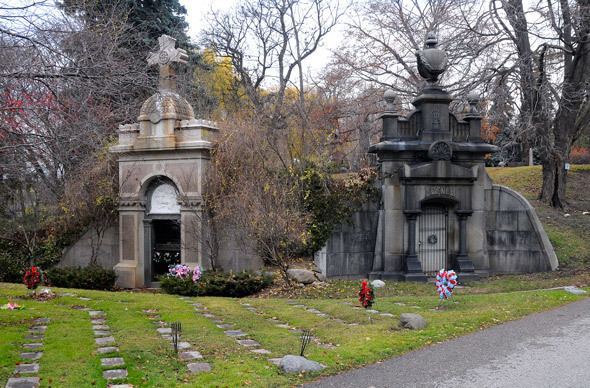 Mount Pleasant Cemetery, Toronto Harolding in Mount Pleasant Cemetery