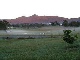 Mount Samson, Queensland httpsuploadwikimediaorgwikipediaenthumb3