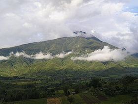 Mount Sumagaya httpsuploadwikimediaorgwikipediacommonsthu