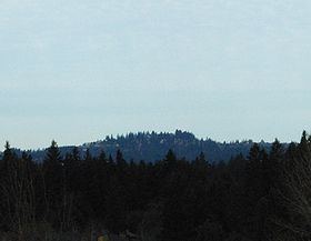 Mount Sylvania httpsuploadwikimediaorgwikipediacommonsthu