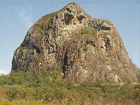 Mount Tibrogargan httpsuploadwikimediaorgwikipediacommonsthu