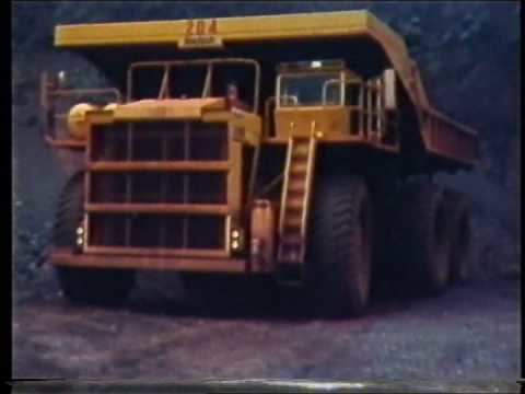 Mount Tom Price mine Loading Iron Ore at Hamersley39s Tom Price mine WA YouTube