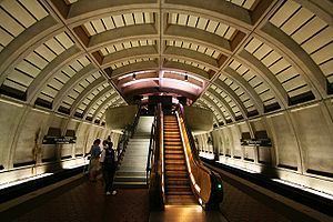 Mount Vernon Square station httpsuploadwikimediaorgwikipediacommonsthu
