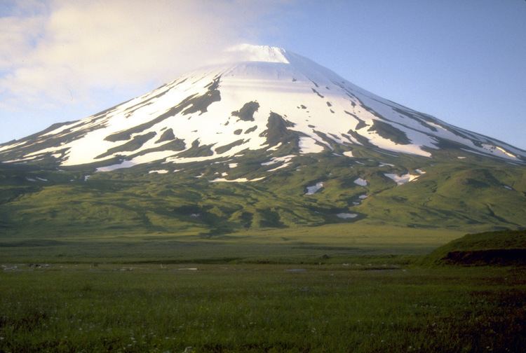 Mount Vsevidof httpsuploadwikimediaorgwikipediacommonsee