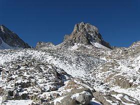 Mount Winchell httpsuploadwikimediaorgwikipediacommonsthu