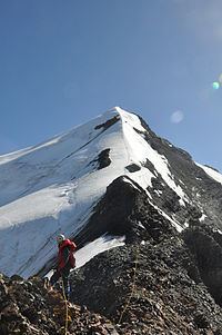 Mount Xuebaoding httpsuploadwikimediaorgwikipediacommonsthu