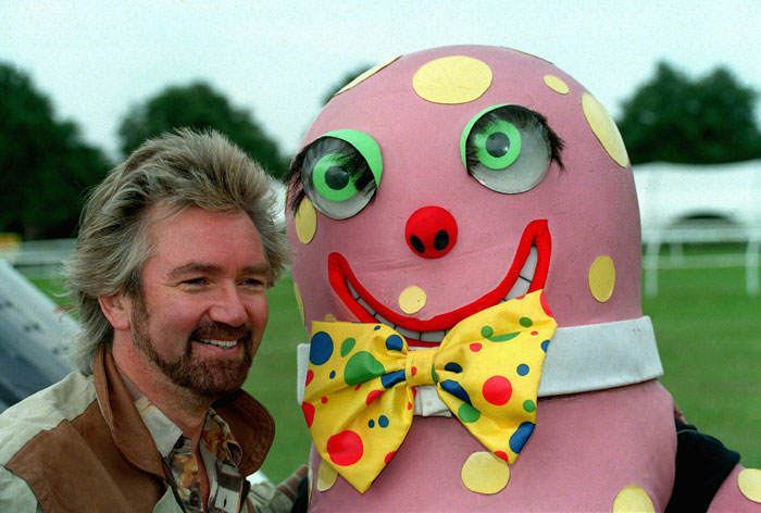 Mr Blobby Americans Have Just Discovered Mr Blobby And They Really Can39t Cope
