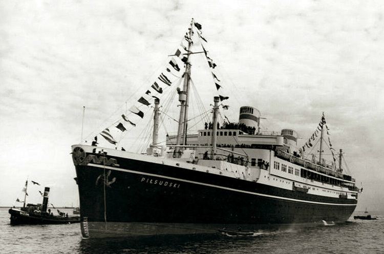 MS Piłsudski MS PILSUDSKI TSS STEFAN BATORY Polish Ocean Liner 19681988