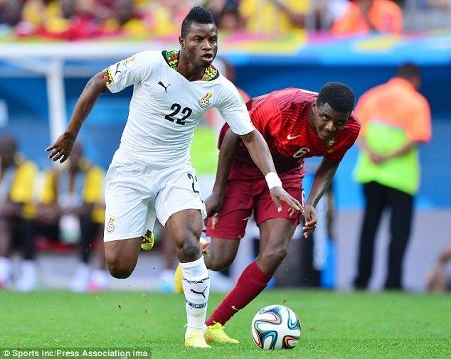 Mubarak Wakaso Spanish La Liga side Granada confirm the signing of Ghana midfielder