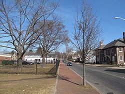 Mulberry Street (Springfield, Massachusetts) httpsuploadwikimediaorgwikipediacommonsthu