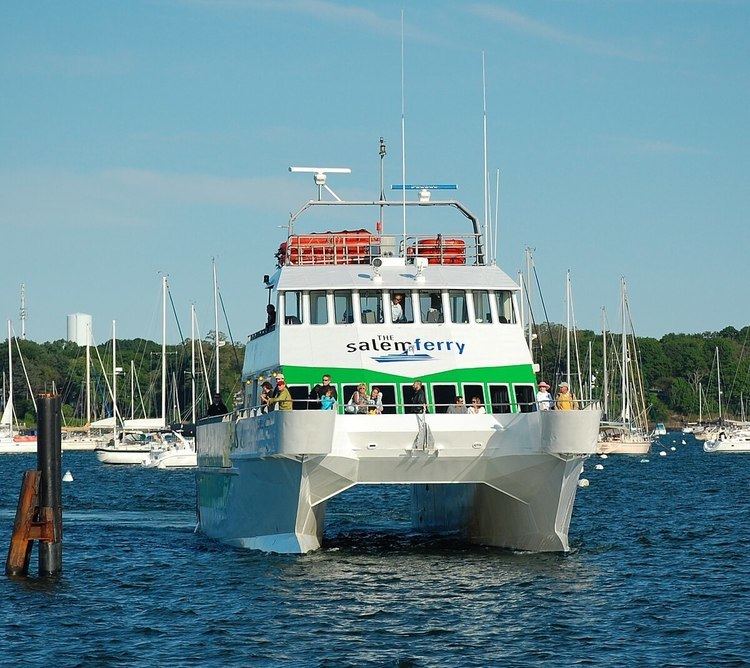 Multihull