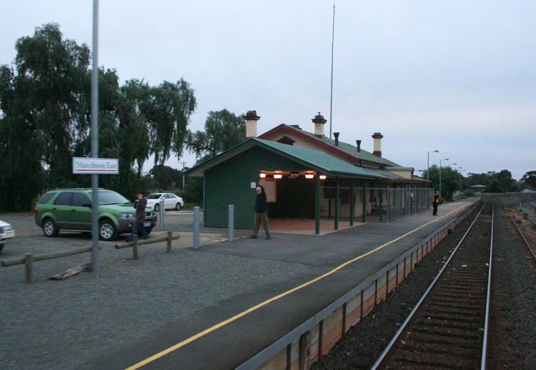 Murchison East railway station