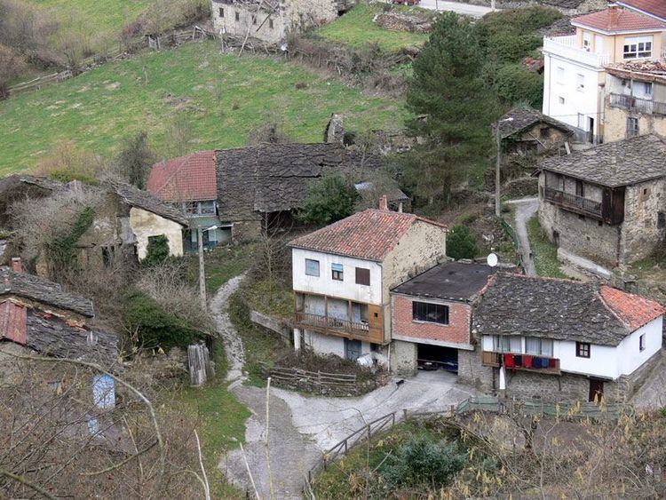 Murias, Asturias httpswwwasturnaturacomImageneslugares2493