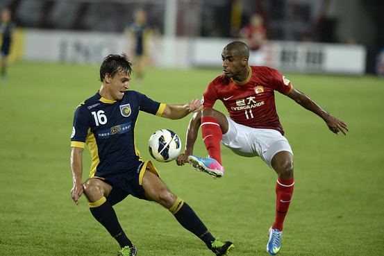Muriqui (footballer) China39s Soccer Captain Named Player of the Year China