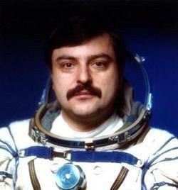 Musa Manarov Russian Cosmonauts UFO sightings and statements Openmindstv