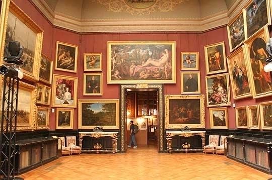 Musée Condé Muse Cond Chteau de Chantilly photo La Galerie de Peintures