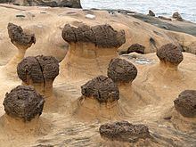 Mushroom rock httpsuploadwikimediaorgwikipediacommonsthu