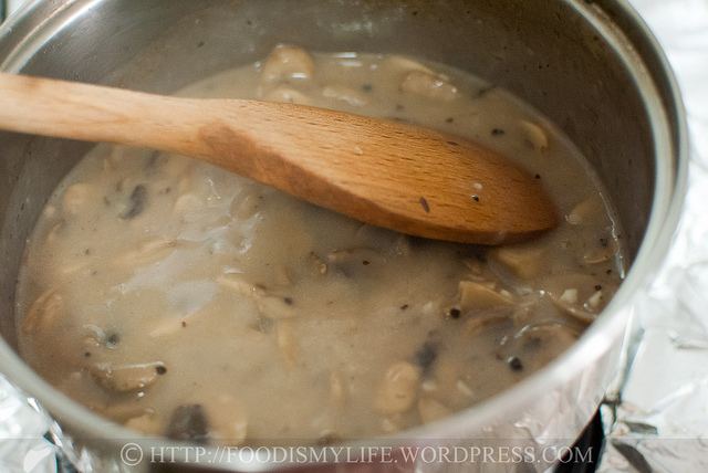 Mushroom sauce 15Minutes Mushroom Sauce for Steaks and Mashed Potatoes