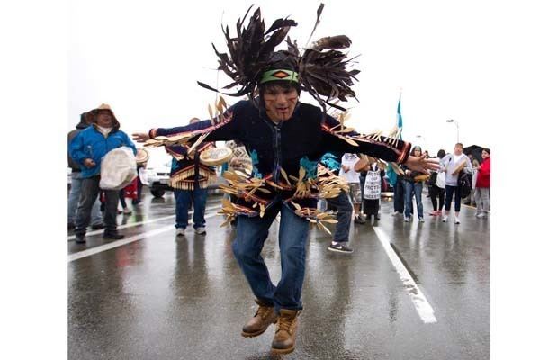 Musqueam Indian Band Musqueam protest slows morning commute on Arthur Laing Bridge