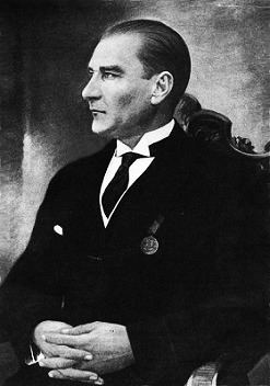 Mustafa Kemal Atatürk httpsuploadwikimediaorgwikipediacommons22