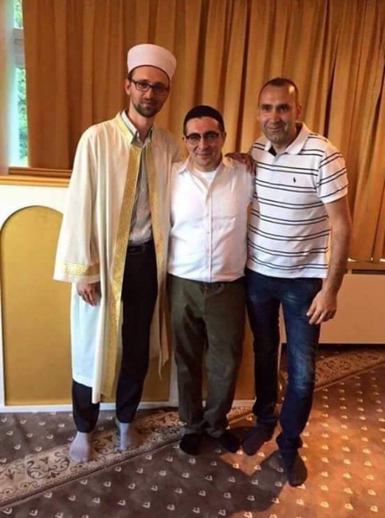 Mustafa Mijajlović FOTO Prvi put nakon prelaska na islam Sportski komentator Mustafa