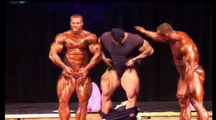 Mustafa Mohammad Mustafa Mohammed Upstaging Guys At A Bodybuilding Competition
