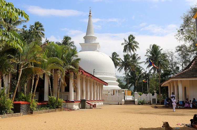 Muthiyangana Raja Maha Vihara Muthiyangana Temple IMG0451b The beautiful setting of t Flickr