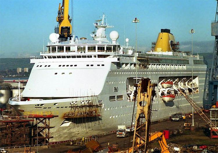 MV Arcadia (2004) Sitmar Cruises TSS Fairstar SS Fairsky 1984 amp MV Sitmar