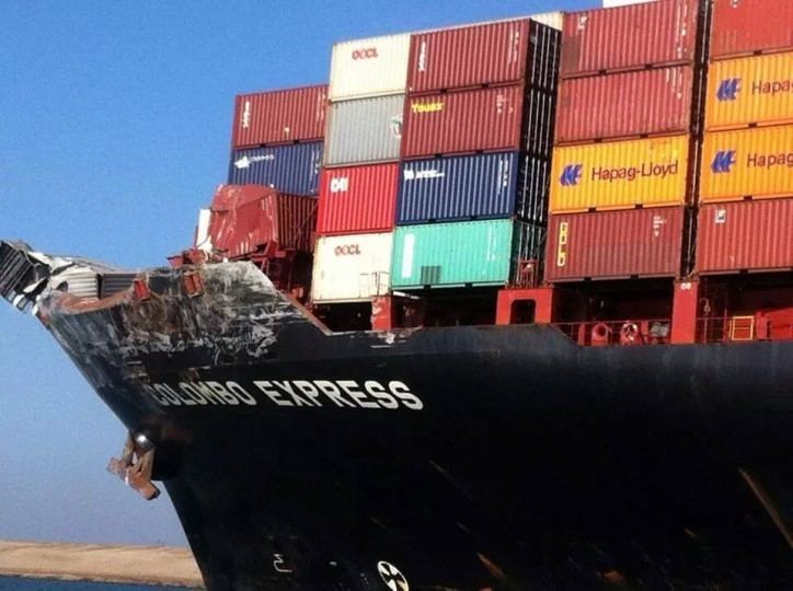 MV Colombo Express Colombo Express collides with Maersk Tanjong in Port Said Maritime