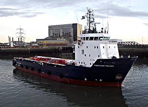 MV Highland Trader httpsuploadwikimediaorgwikipediacommonsthu