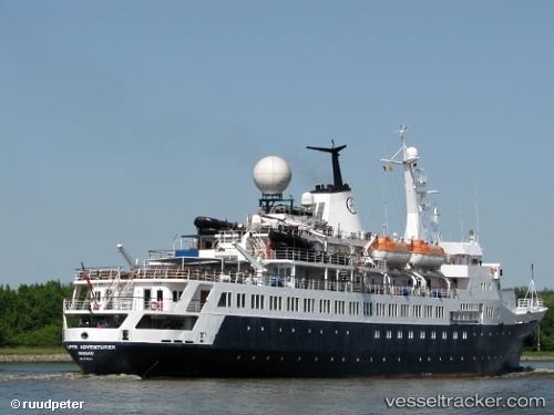 MV Sea Adventurer Sea Adventurer Type of ship Passenger ship Callsign C6PG6