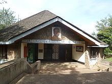 Mwalimu Nyerere Museum Centre httpsuploadwikimediaorgwikipediacommonsthu