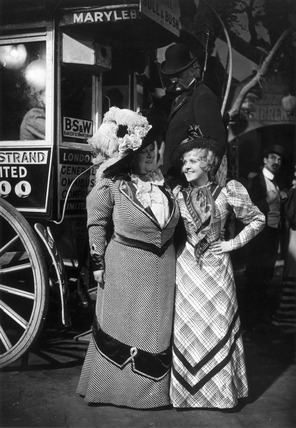 My Old Dutch (1934 film) Florrie Forde and Betty Balfour on the set of My Old Dutch 1934