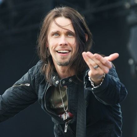 Myles Kennedy Myles Kennedy has the voice of an angel Comment 8 added