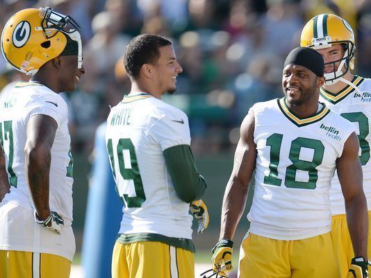 Myles White Packers Insider Thumbs up to Myles White down to Cody