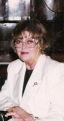 Myrtle Robertson, 11th Baroness Wharton httpsuploadwikimediaorgwikipediaenthumb2