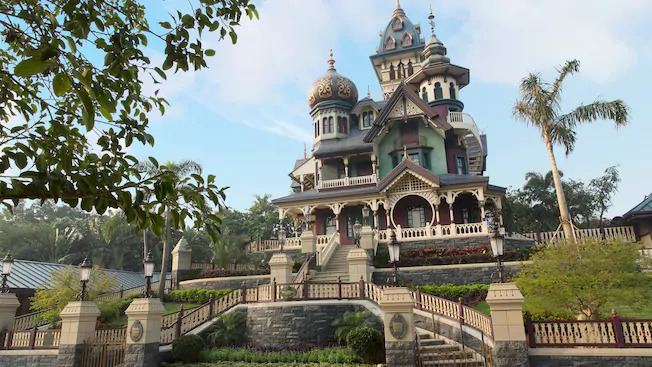 Mystic Manor Mystic Manor Attractions Hong Kong Disneyland Resort