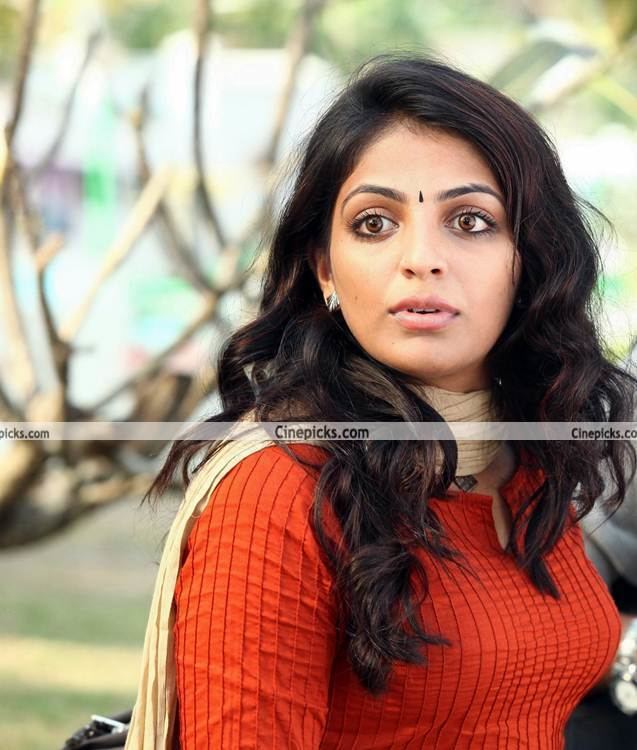 Mythili MYTHILIThe Rising Actress in Malayalam Page 81 Snehasallapam