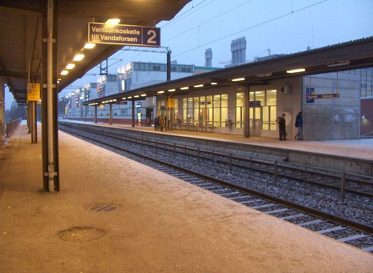 Myyrmäki railway station
