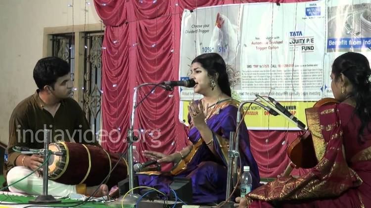 N. J. Nandini Carnatic music recital Kumari N J Nandini Thiruvananthapuram YouTube