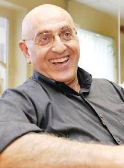 Nabil Sawalha Nabil Sawalha laughter for the ages Editors Choice Ammon News