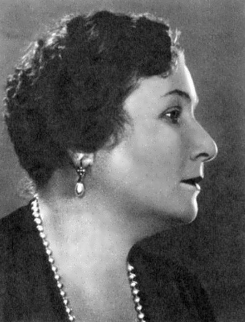 Nadezhda Obukhova Nadezhda Obukhova one of the best opera voices Russian Personalities