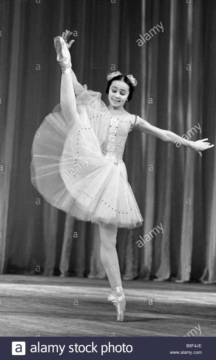 Nadezhda Pavlova Download this stock image Ballet dancer Nadezhda Pavlova B9F4JE
