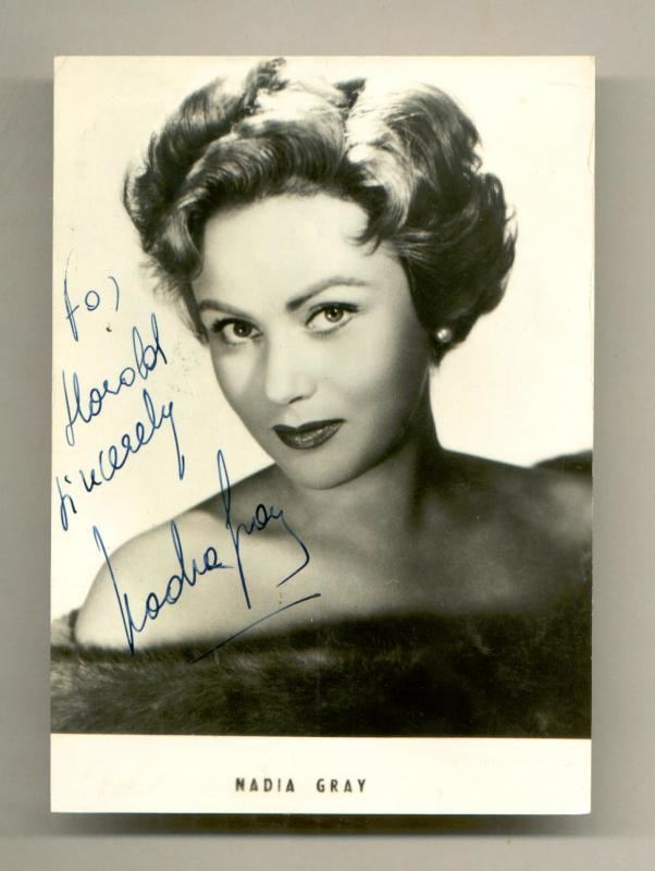 Nadia Gray Clickautographs autographs Nadia Gray