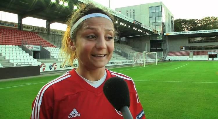 Nadia Nadim Nadia Nadim efter landskampen hvor Danmark vandt 10 over